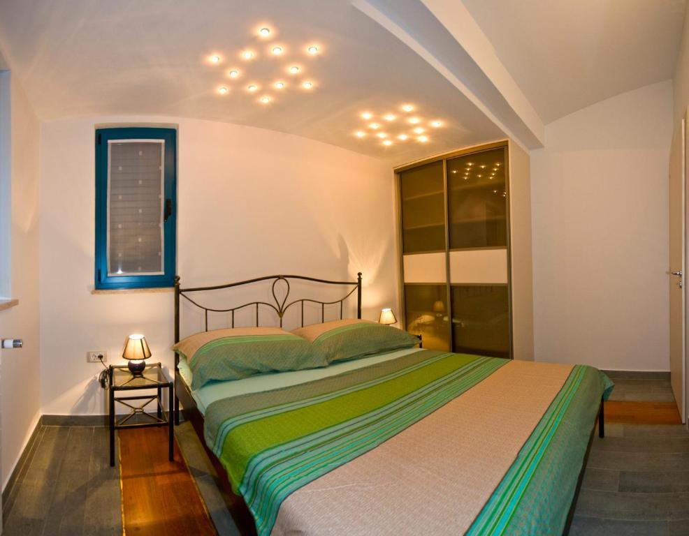 Rooms And Apartments Villa Dama Pula Room photo